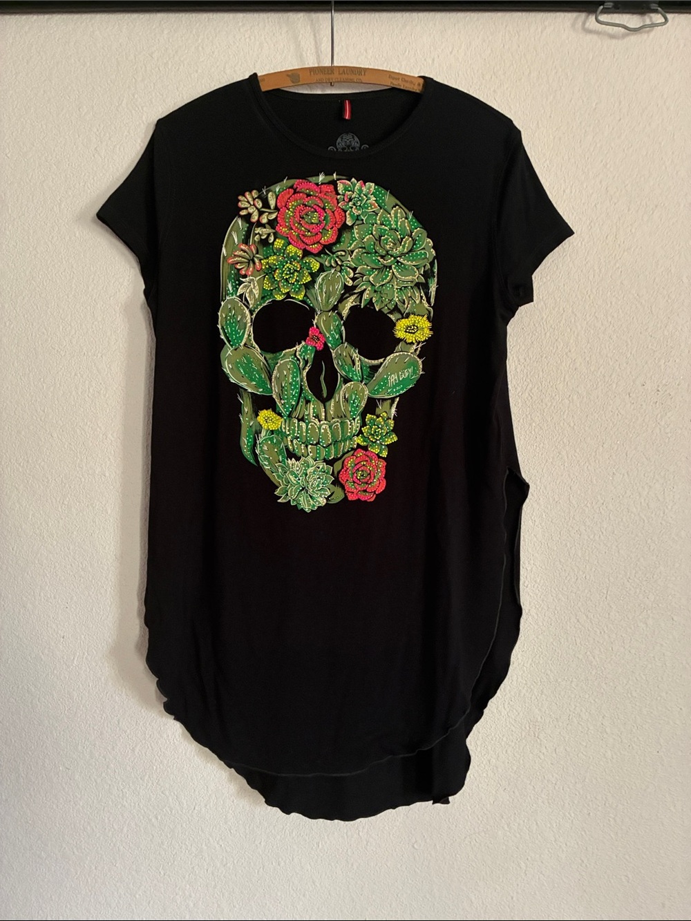 Ay Guey Black Womens Long Tee/ Tunic with Floral Skull Graphic 2XL rhinestone